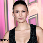 Nina Dobrev